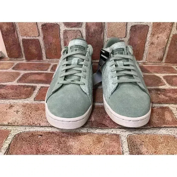 Converse Pro Leather Ox Low Top Suede Lily Pad/Pale Putty Mens Size 7.5 167889c